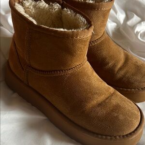 Ugg style boots by Altar’d state